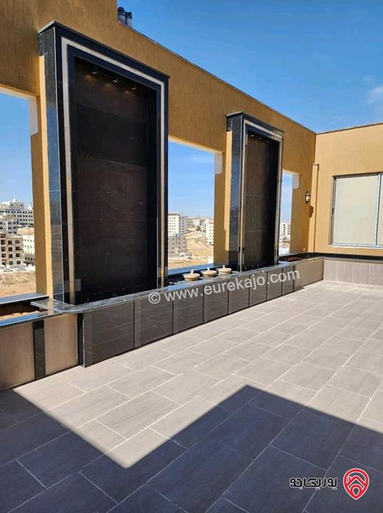 فيلا نظام اسباني مساحة 890م على أرض 721م للبيع في عمان - شفا بدران 