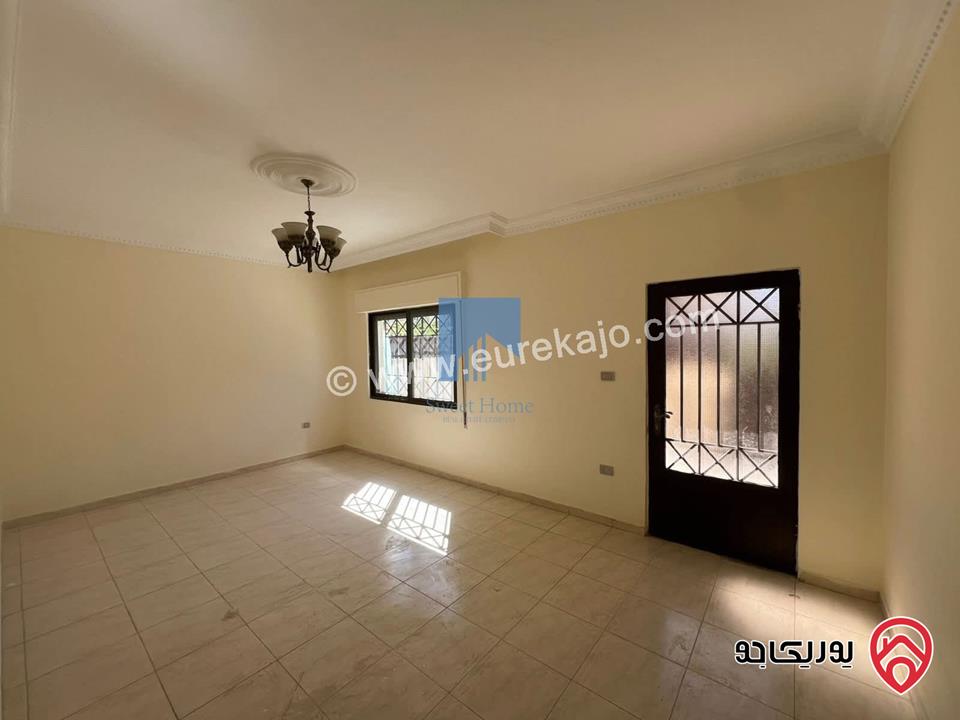 شقة أرضية مميزة مساحة 110م مع ترس 25م للبيع في عمان - الكرسي