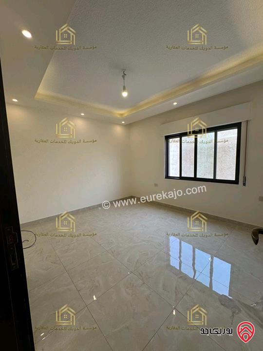 شقة فارغة طابق ارضي مساحة داخلي 150م و 40م خارجي للايجار في عمان - البنيات 