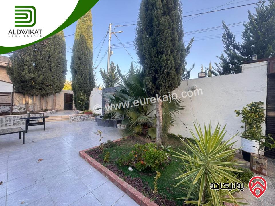 فيلا مستقلة للبيع في عمان - على طريق المطار / الغباشية مساحة البناء 1000م ومساحة الارض 1240م موقع مميز على شارعين