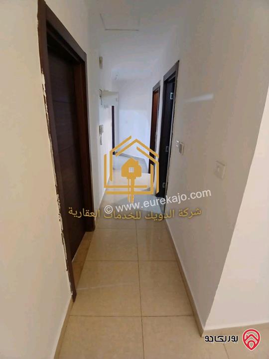 شقة فارغة طابق ثالث مساحة 140م للإيجار في عمان - الدوار السابع 