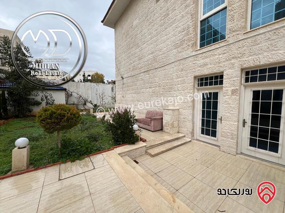 فيلا مستقلة فارغة أو مفروشة للايجار في عمان - ام السماق مساحة 750م مع تراسات و حدائق تصلح تجاري أو روضة أو حضانة