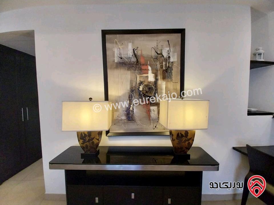 شقة مفروشة مساحة 120م مع مسبح للإيجار في عمان - عبدون 