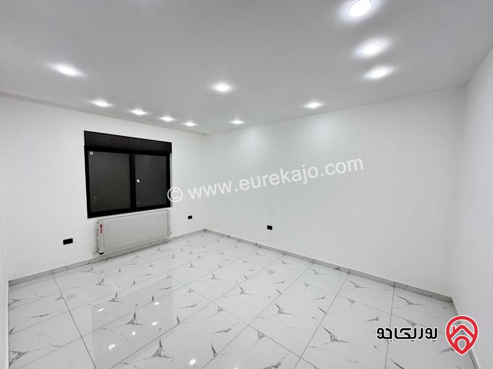 اخر شقتين طابق أرضي مساحة 160م وطابق ثالث دوبلكس مساحة 212م للبيع في عمان - البنيات