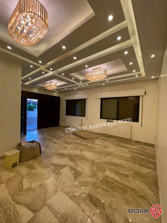 شقة أرضية مساحة 166م داخلي و 250م خارجي للبيع في عمان - الشميساني