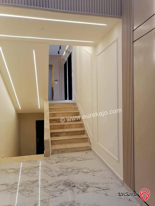 شقة مساحة 110 طابق ثاني للبيع في اربد جنوب قصر العوادين 