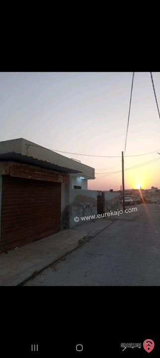 منزل مستقل مساحة 160م على أرض 306م للبيع في المفرق ايدون بني حسن طابقين