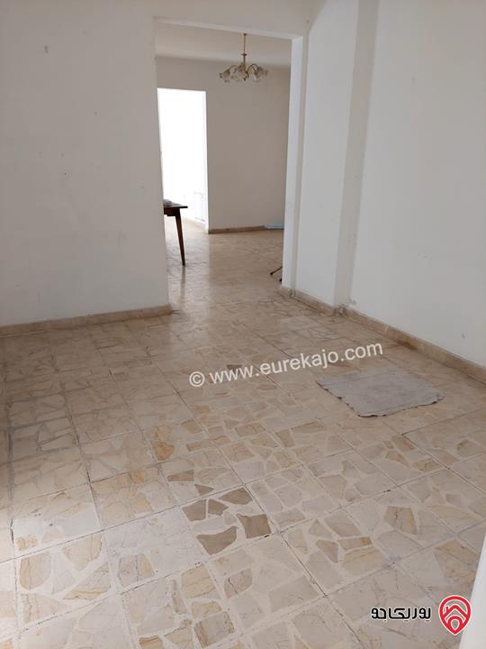 شقة طابق اول مساحة (150) متر للبيع في عمان - الرونق