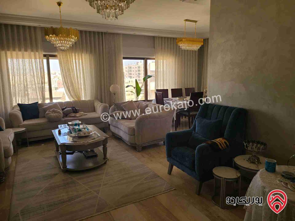 شقة مساحة 200م طابق ثالث مع روف للبيع في عمان - تلاع العلي عرقوب خلدا 