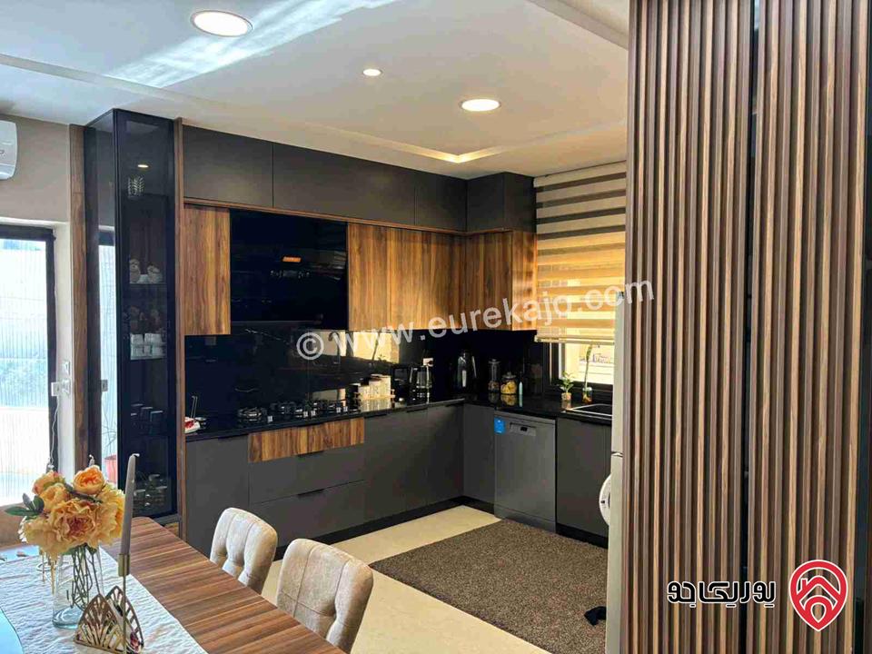 شقة طابق أول مساحة 150م للبيع في اربد - الحصن