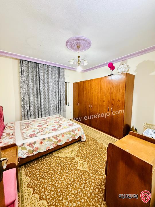 شقة طابق ثالث مساحة 150م للبيع في عمان - طبربور