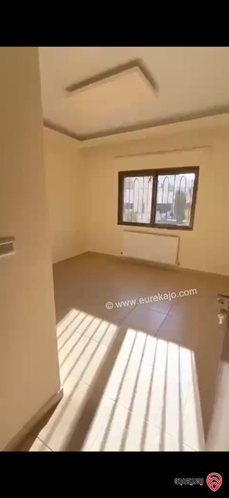 شقة فاخرة أرضية مساحة 169م داخلي و 65م خارجي للبيع في عمان - ضاحية النخيل