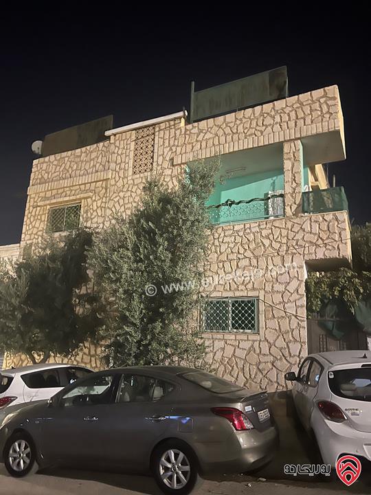 بيت مساحة 500م على أرض 280م للبيع في الزرقاء - جبل الاميرة رحمة