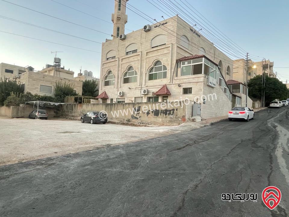أرض مساحة 395م للبيع في عمان - البنيات