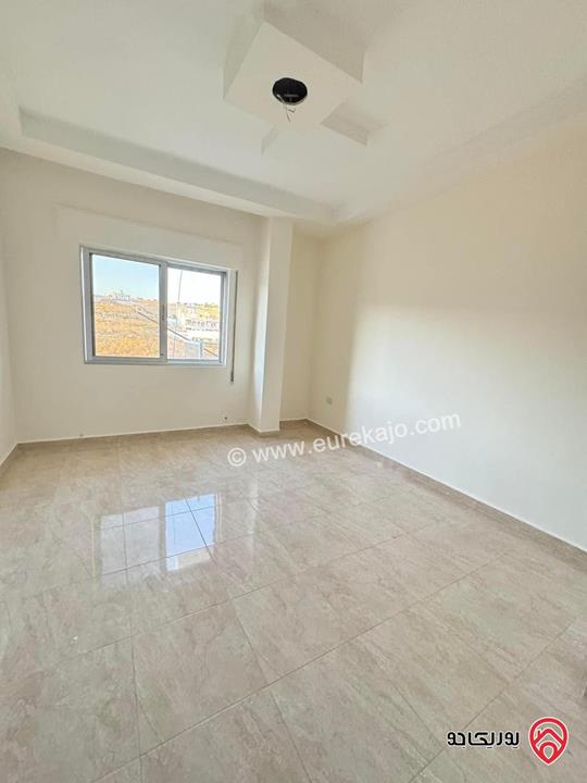 شقة فاخرة مساحة 185م طابق ثالث للإيجار في عمان - شفا بدران 