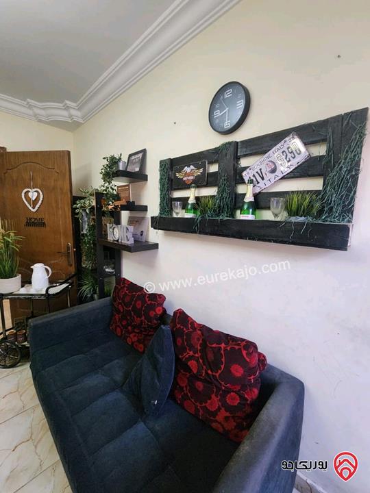 شقة تسوية مساحة 135م داخلي و 100م خارجي للبيع في اربد