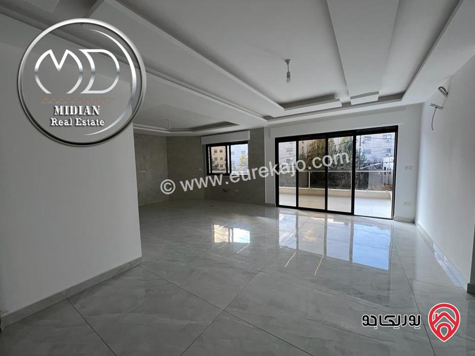 شقة دوبلكس جديدة للبيع في عمان - خلدا العوجانية طابق أخير مع روف مساحة 250م مع تراسات اطلالة رائعة بسعر مميز