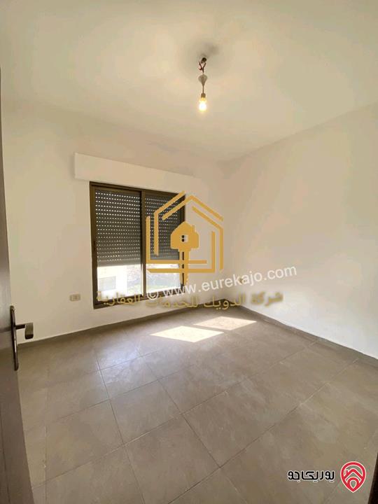 شقة فارغة طابق اول مساحة 100م للإيجار في عمان - دير غبار 