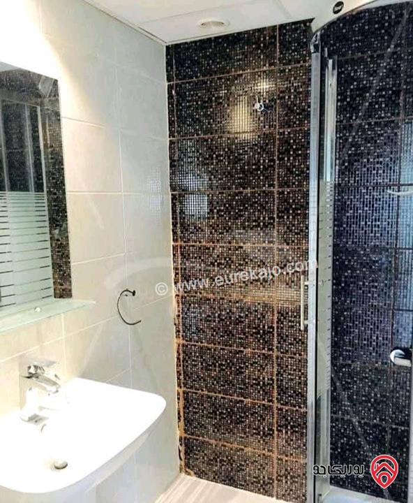 شقة فارغة طابق ثالث مساحة 80م للايجار ديلوكس للعرسان او عائلة صغيرة في عمان - الجاردنز