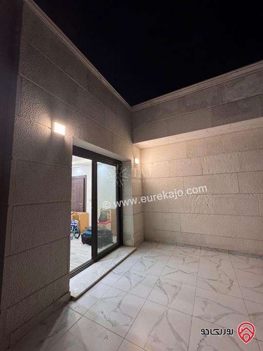 شقة فاخرة طابق ثالث مساحة 235م للبيع في عمان - خلدا