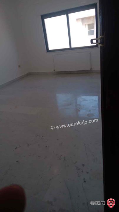 شقة طابق رابع مساحة 165م للايجار في عمان - ام اذينة 