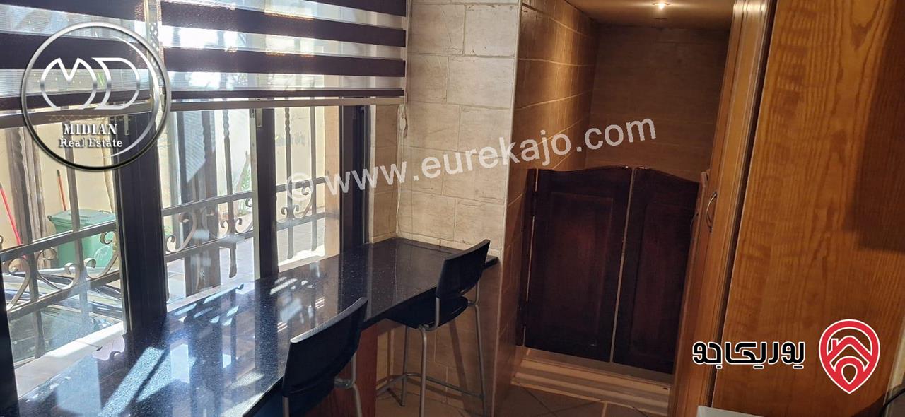 شقة ارضية دوبلكس للبيع في عمان - خلدا مساحة 260م مع ترس و حديقة 200م تشطيبات سوبر ديلوكس بسعر مميز جداً