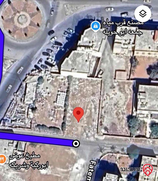 قطعة أرض مساحة 825م للبيع في مادبا قرب الشارع الرئيسي 