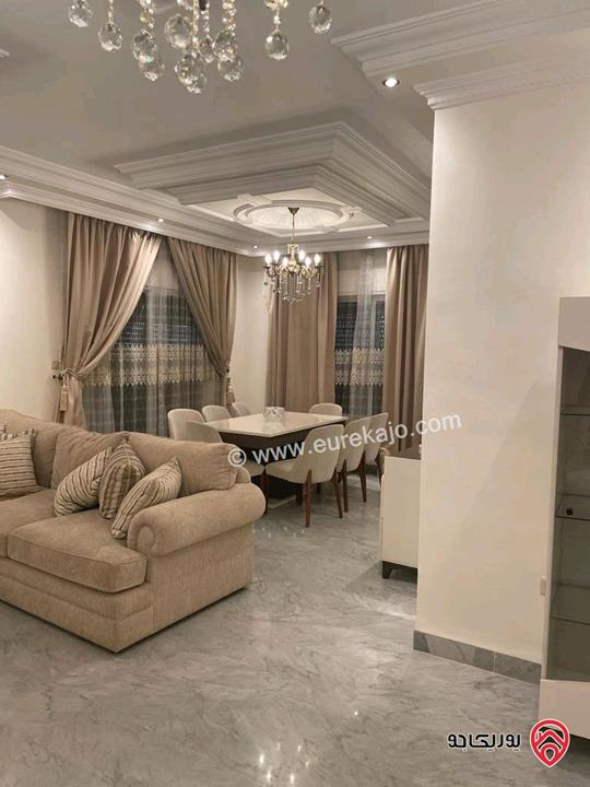 شقة مساحة 200م طابق ثاني للايجار مفروشة في عمان - الرابية