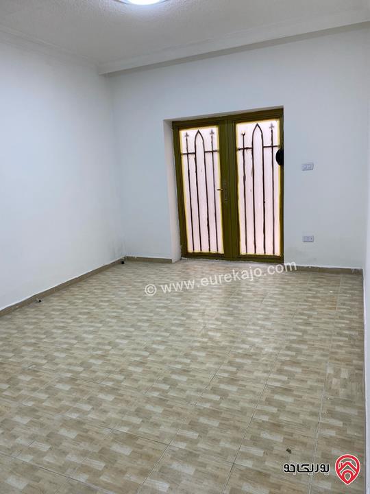 شقة أرضية مساحة 80م داخلي و 60م خارجي للبيع في عمان - صويلح