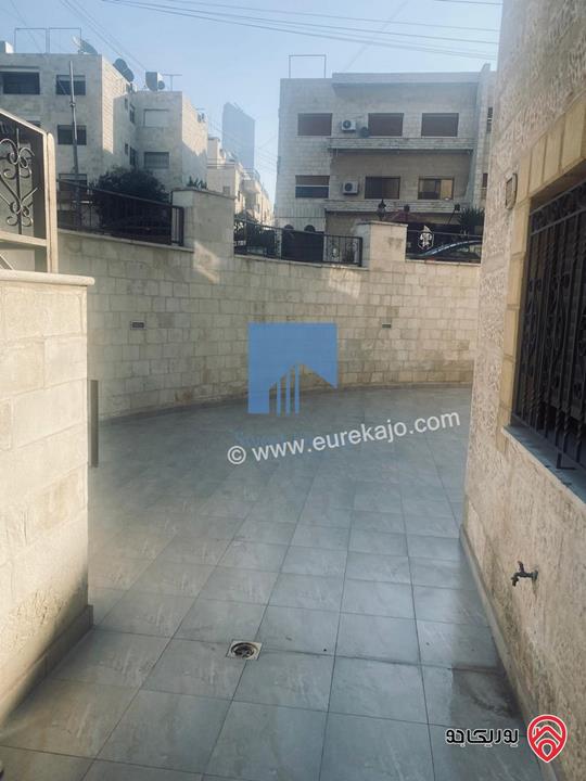 شقة مميزة للبيع في السابع أم السماق الجنوبي - قرب جمعية خليل الرحمن ونادي المعلمين 160م مع ترسات 90م