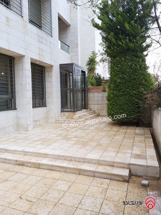 شقة ارضية مساحة 235م لقطة للبيع في عمان - جبل عمان