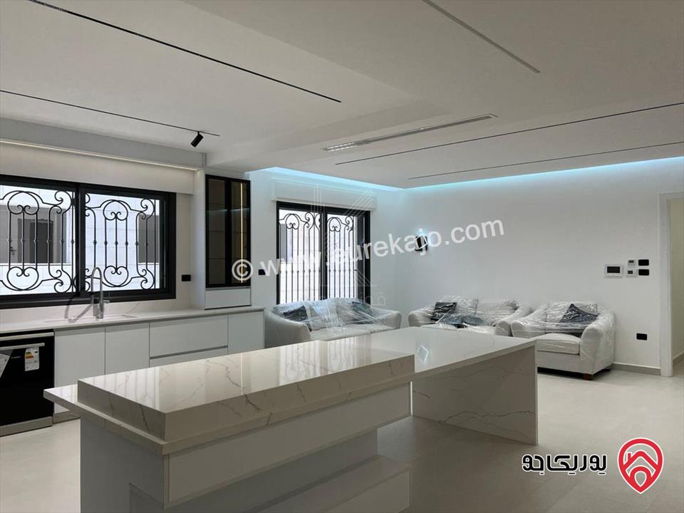 شقة مميزة مساحة 219م أرضية مفروشة للبيع في عمان - رجم عميش