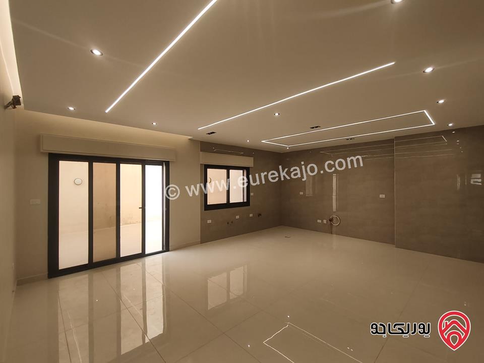 شقق عدد 2 مساحة 200م طابق شبه أرضي وطابق أرضي للبيع في عمان - شفا بدران     	 