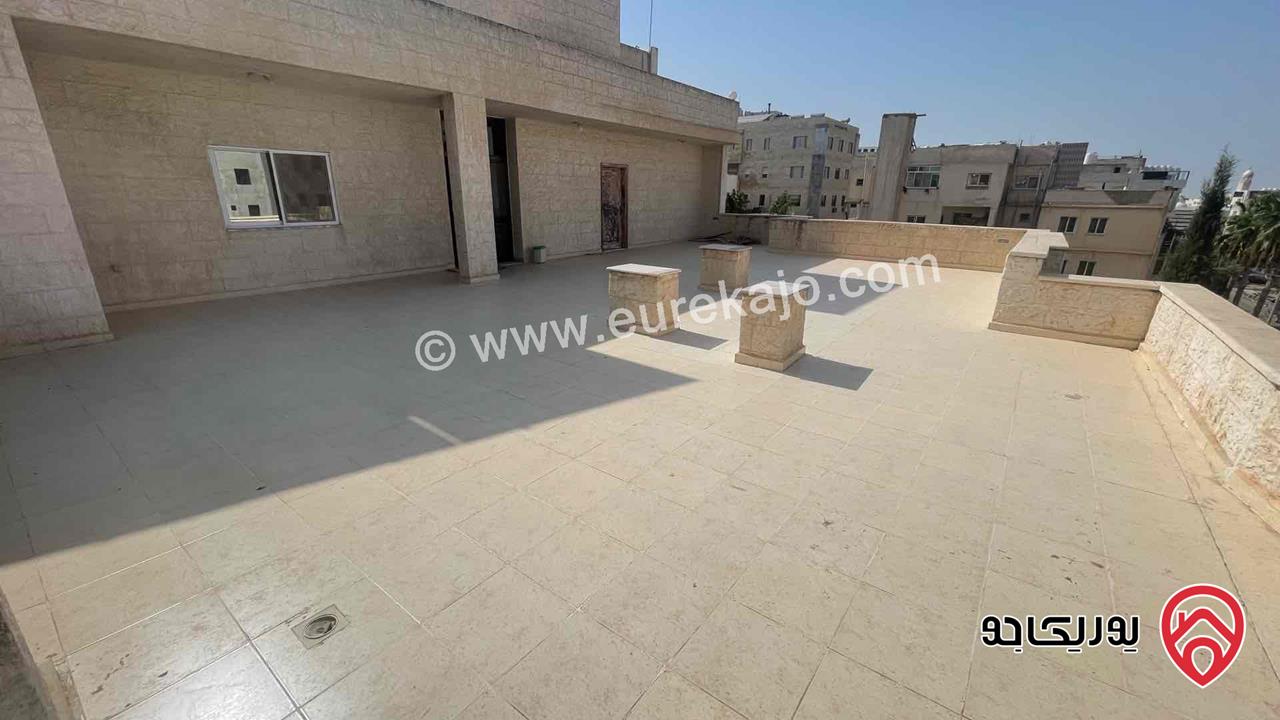 شقة مفروشة سوبر ديلوكس طابق ثاني مساحة 250م للايجار من ضمن فيلا في اربد 