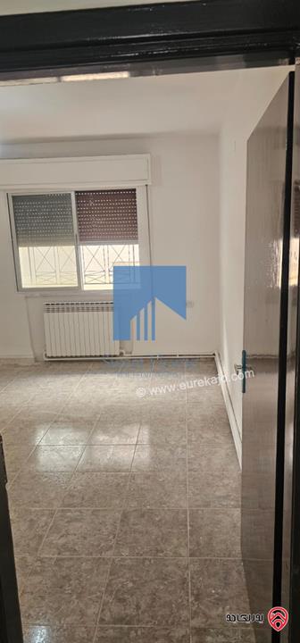 شقة ارضية مميزة للبيع في عمان - الرابية 141م مع حديقة وترسات 155م بسعر مغري