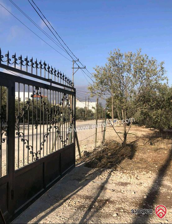 منزل مستقل مساحة 200م على أرض 1 دونم للايجار في اربد - زحر