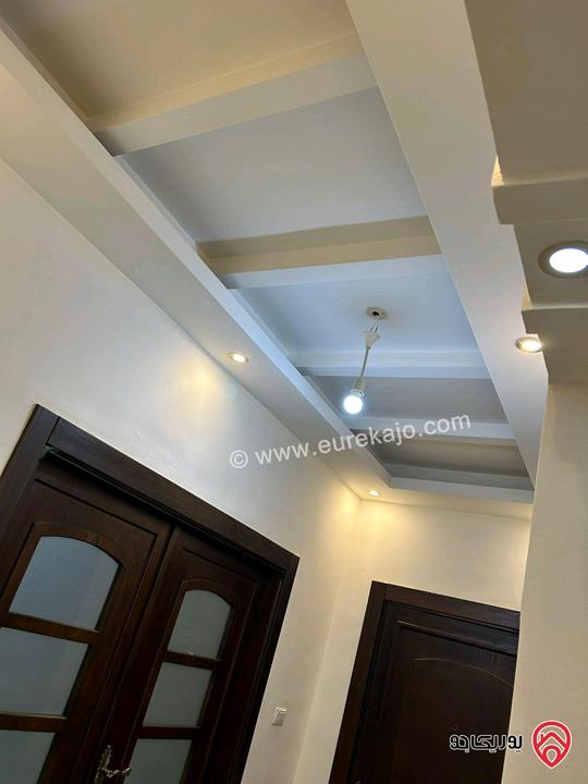 شقة طابق أول مساحة 196م للبيع في عمان - مرج الحمام 