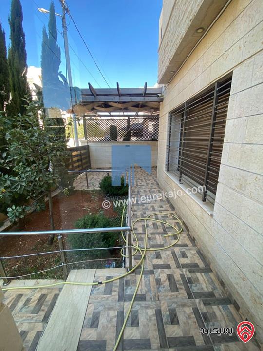 شقة أرضية مفروشة فاخرة للبيع في عمان - أم السماق مساحة 245م مع حديقة وترسات 120م