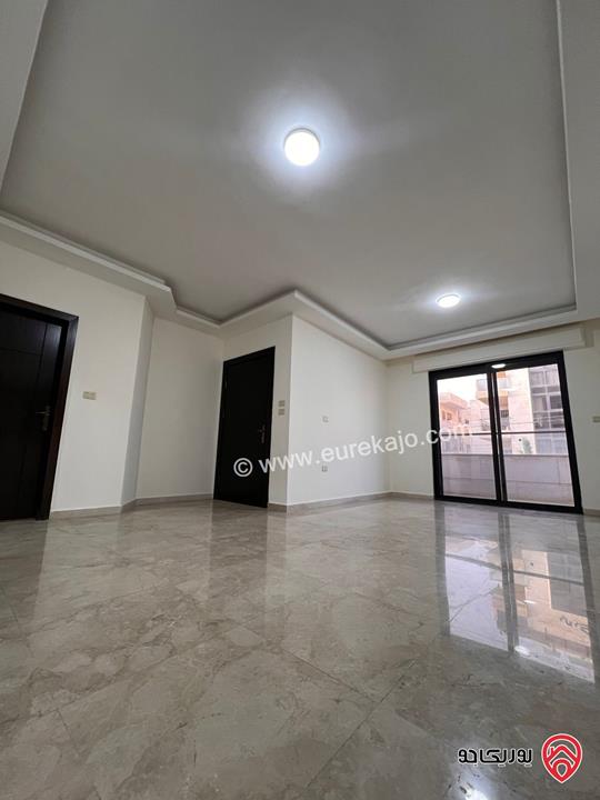 شقة طابق اول مساحة 150م للايجار في عمان - ام السماق شارع مكة 