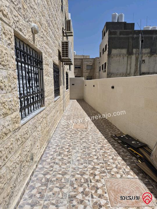 منزل مستقل مساحة 250م على أرض 350م للايجار مفروش في عمان - طبربور 