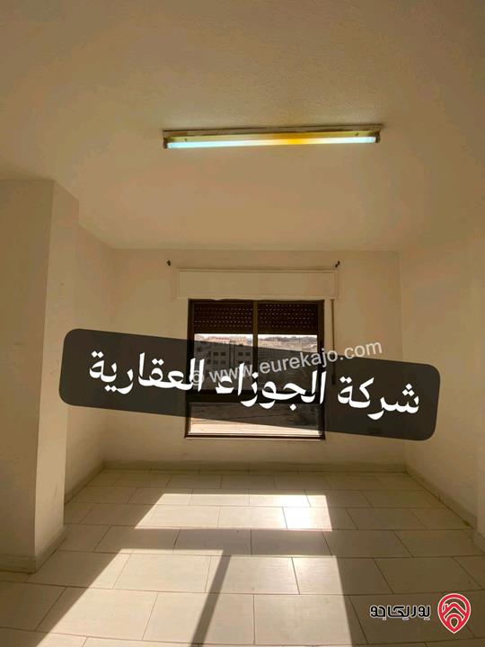 شقة فارغة مساحة 120م طابق ثاني للايجار في عمان - البنيات 