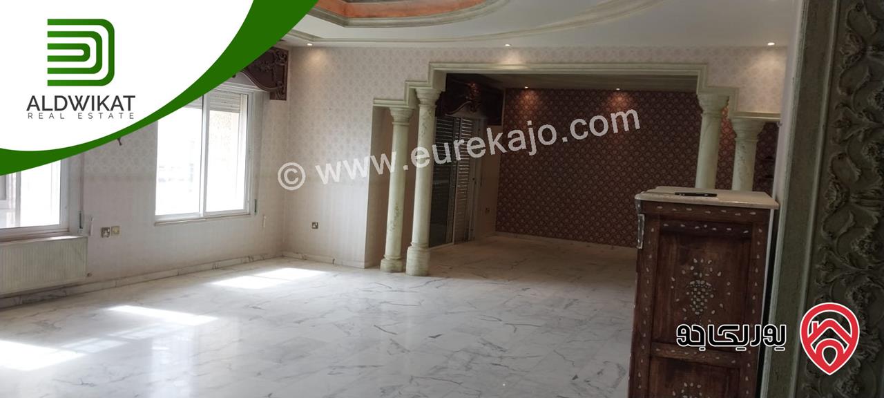 شقة طابقية للبيع في عمان - تلاع العلي طابق ثاني مساحة البناء 350م موقع اطلالة