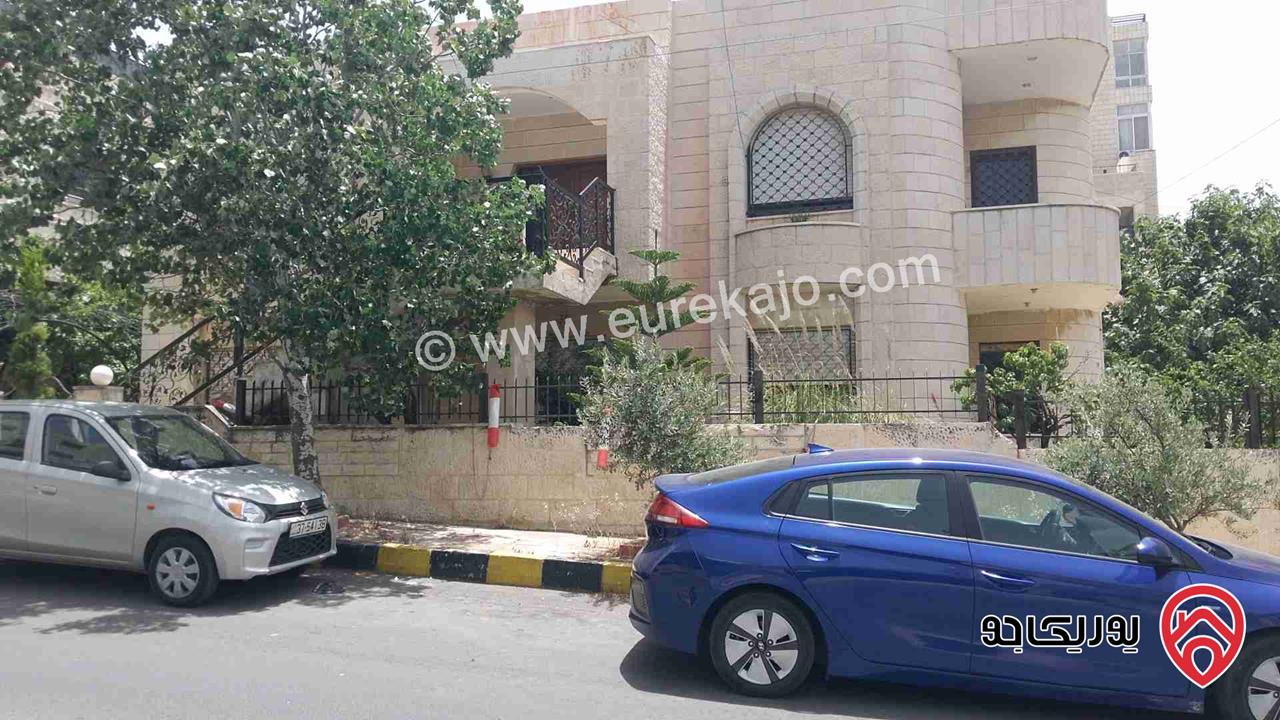 منزل مستقل مساحة الأرض 528م والبناء 440م للبيع في عمان - ضاحية الرشيد *من المالك مباشره 