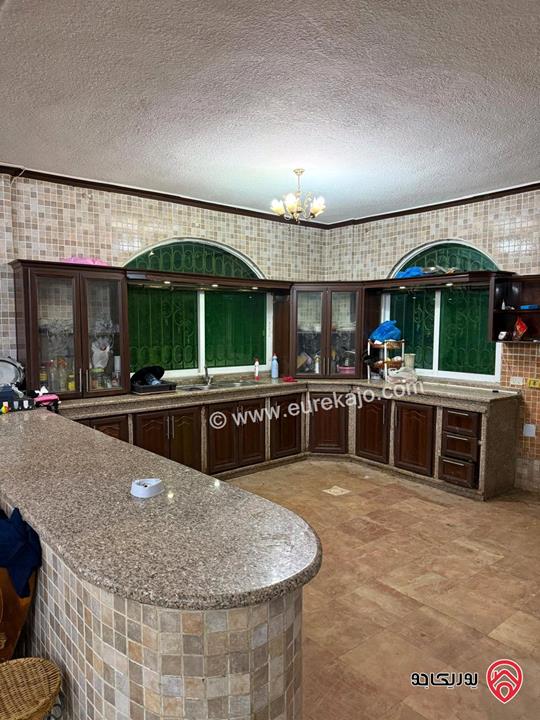 مزرعة خاصة مميزة مساحة الأرض 2 دونم و 600م والبناء 250م للبيع في الشونة الجنوبية