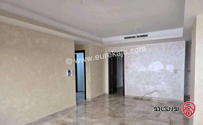 شقة فارغة أرضية مساحة 200م للايجار في عمان - دابواق 