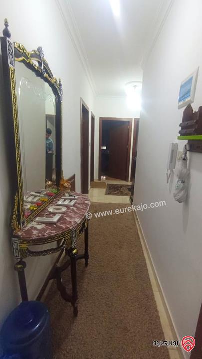 شقة طابق ثاني سوبر ديلوكس مساحة 115م للبيع في عمان - تلاع العلي 