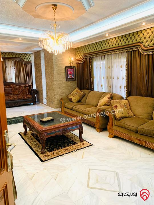فيلا مساحة 800م على أرض 850م للبيع بسعر الارض في عمان - طبربور 
