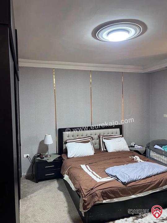 شقة فاخرة طابق ثالث مساحة 190م للبيع في عمان - خلدا