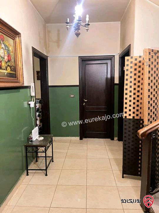 بيت مستقل مساحة 600م على أرض 700م للبيع في عمان - ابو السوس بالقرب من الجامعة الجديدة 