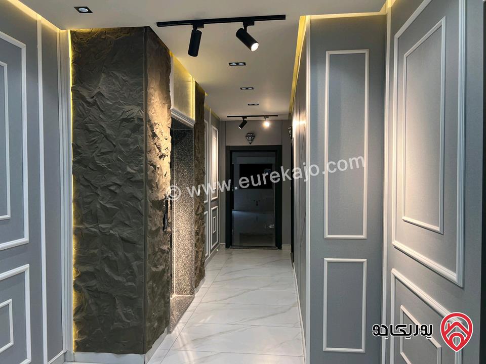 شقق مساحة 100م طوابق مختلفة للبيع في عمان - طبربور 